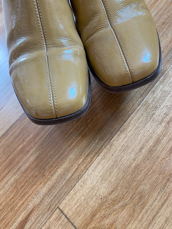 Sezane Axelle Ankle Boot in Honey Varnish - Picture 5 of 10